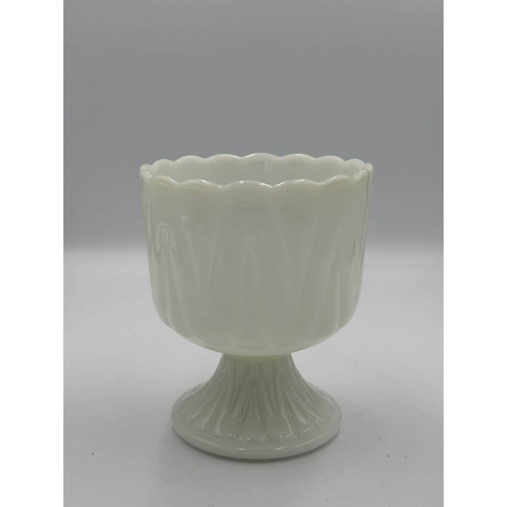 Vtg White Milk Glass Footed Compote, Candy Or Nut Dish Vertical Ribbing Scallop